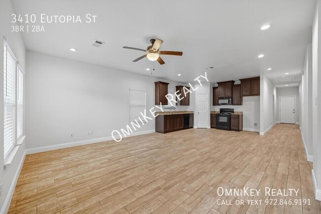 Building Photo - 3410 Eutopia St