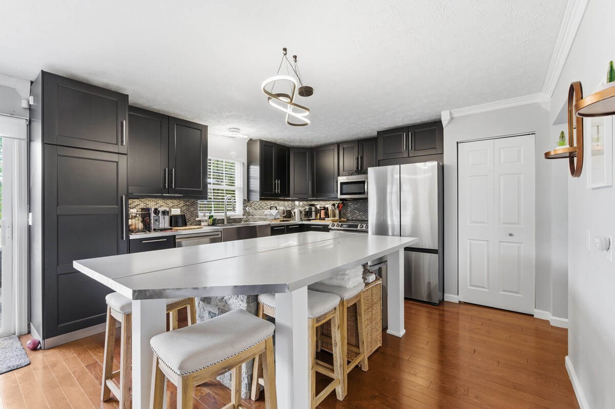 Building Photo - 316 Bridlewood Ct