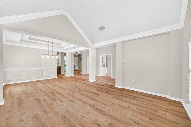 Building Photo - 24919 Corbin Gate Dr