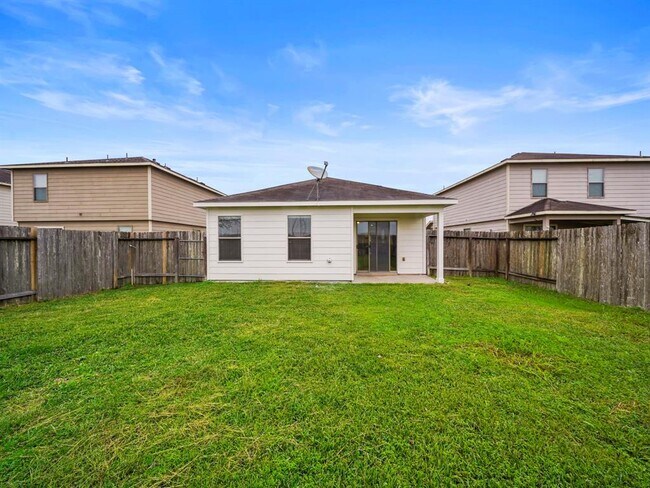 Building Photo - 526 Enchanted Springs Dr