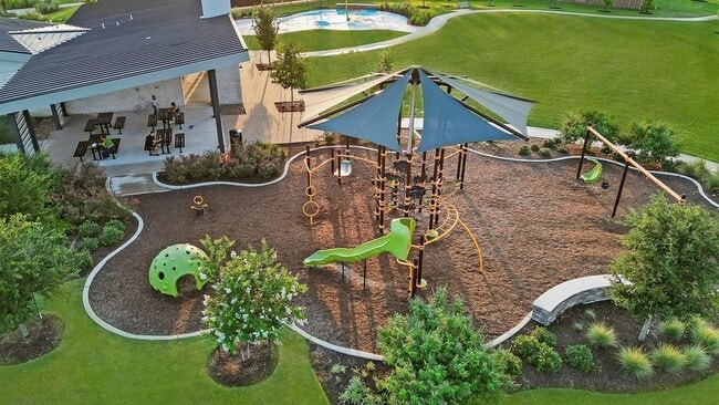 Building Photo - 3562 Lovebird Ln