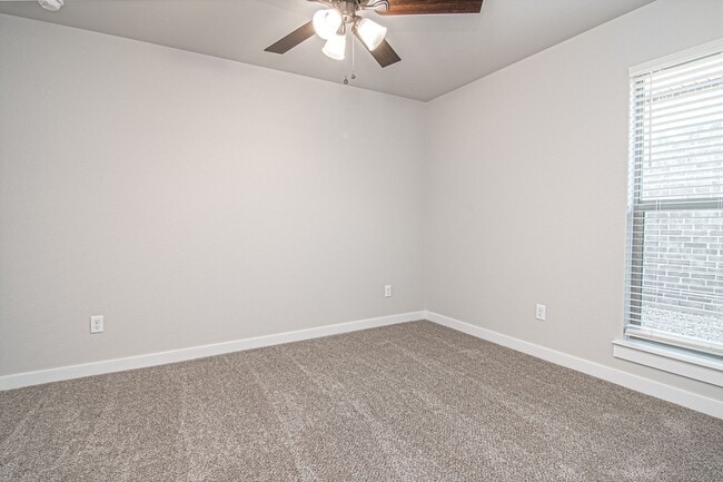 Building Photo - 2405 Copperhead
