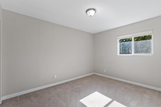 Building Photo - 4707 Little Hill Cir