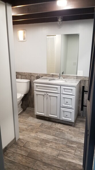 Building Photo - 75 Buckwheat Ave