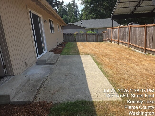 Building Photo - Bonney Lake - Lake Jane HOA - 3 bedroom 2 bathroom rambler home for rent -EV charger, Available NOW!