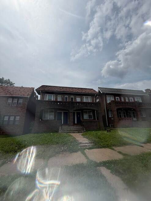 Building Photo - 4460 Bircher Blvd