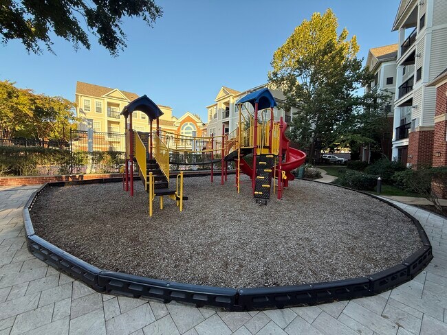 Building Photo - 11320 Aristotle Dr