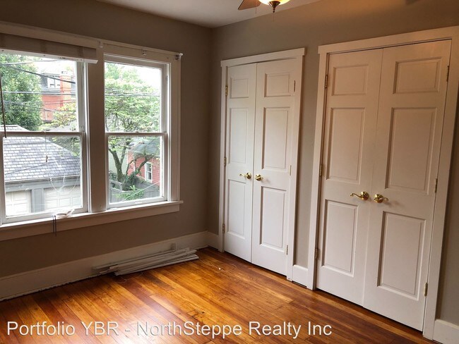 Building Photo - 2 br, 1 bath Apartment - 123 Redbud Alley