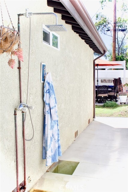 Building Photo - 8727 Glider Ave