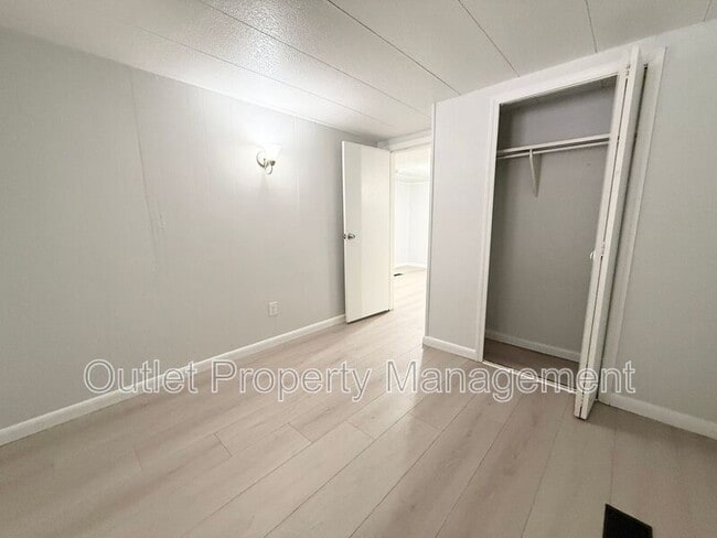 Building Photo - 6956 Attica Ln