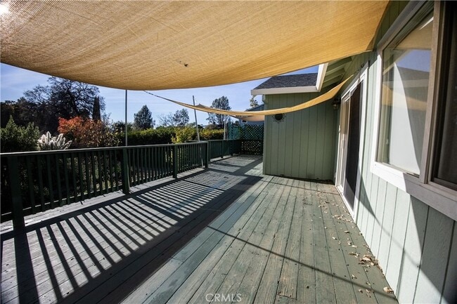 Building Photo - 15518 Little Peak Rd