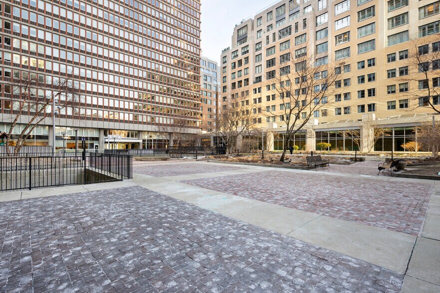 Building Photo - 770 Boylston St