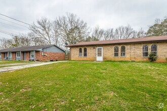 Building Photo - 5770-5772 Taggart Dr