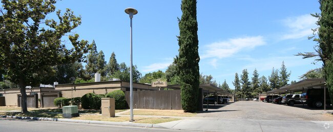 Building Photo - Rafael Apartments