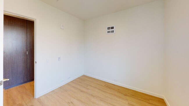 Interior Photo - King Street Flats