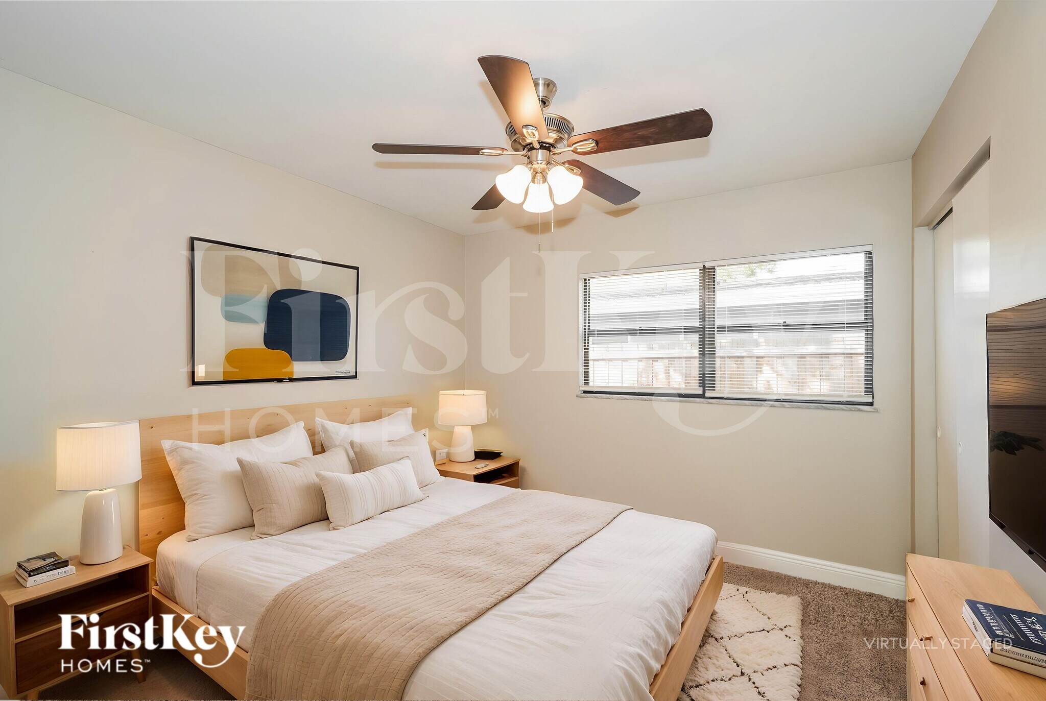 Building Photo - 8020 N Ola Ave