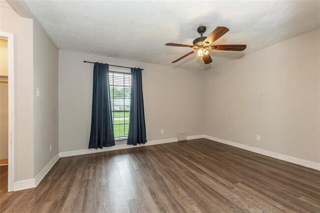 Building Photo - 3310 Ashwyne Ct