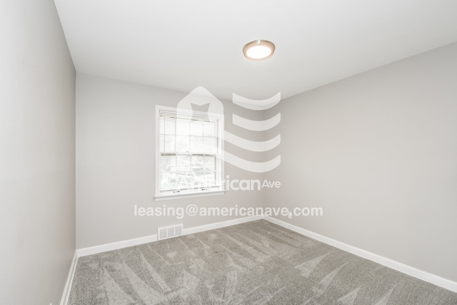 Building Photo - 9718 Durham Dr