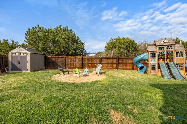 Building Photo - 4103 Dewitt County Ct