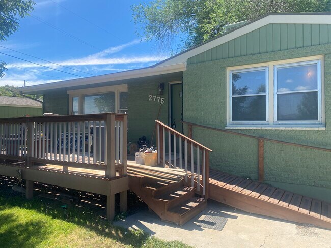 Primary Photo - 2775 B Rd