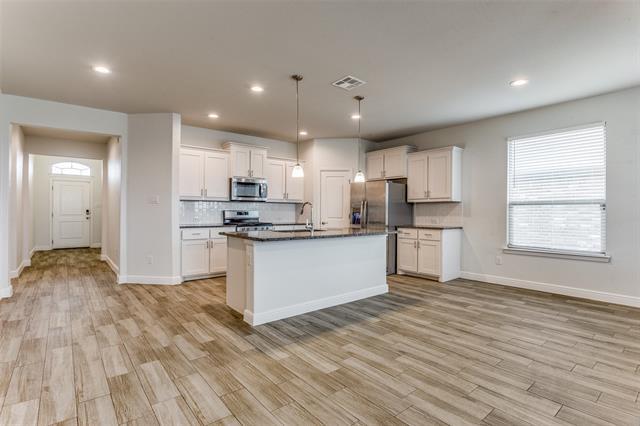 Building Photo - 1225 Bosque Ln