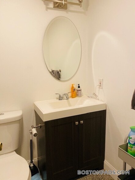 Building Photo - 774 Columbus Ave