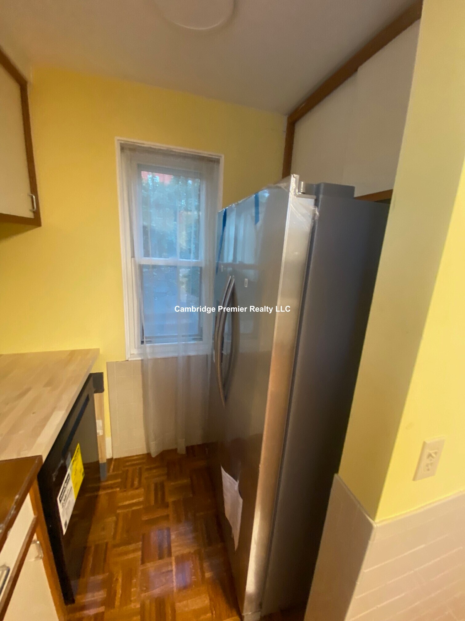 Building Photo - 10 Packard Ave