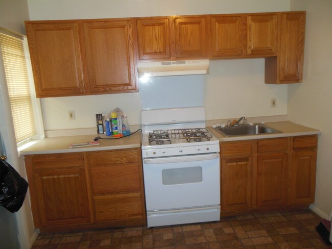 Primary Photo - 4801 Penn St