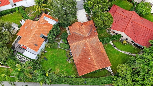 Building Photo - 20803 Cabrillo Way