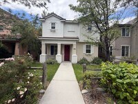 Building Photo - 6626 N Latour