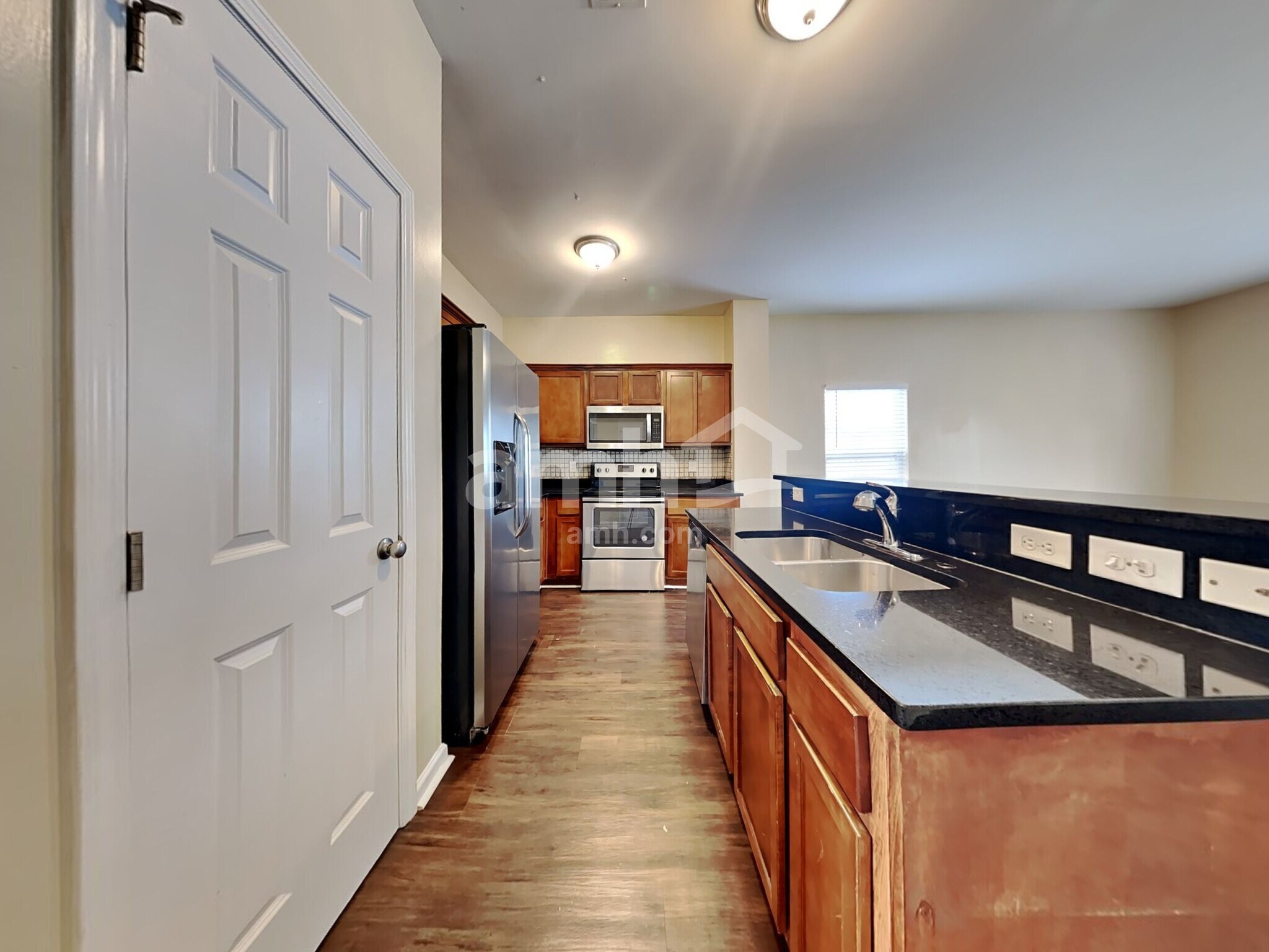 Building Photo - 400 Stoney Field Dr