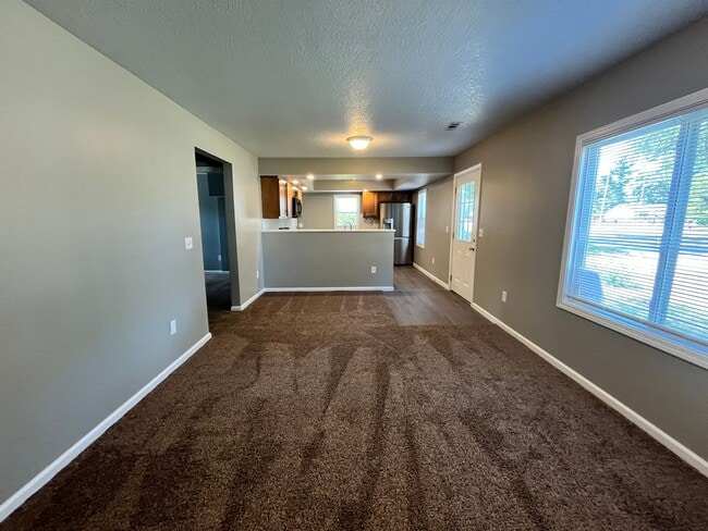 Building Photo - 1743 Trinity Blvd