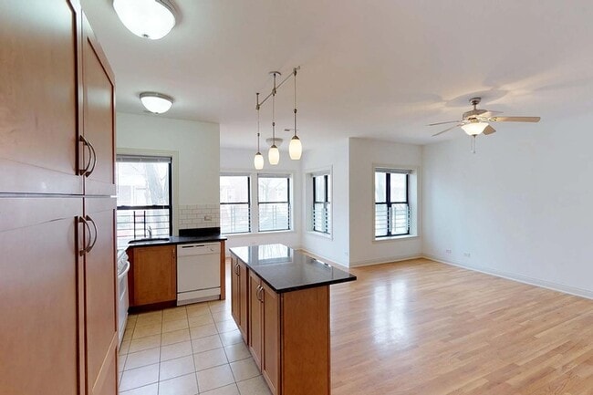 Floorplan - 5400-5408 S. Ingleside Avenue