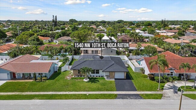 Building Photo - 1540 NW 10th St