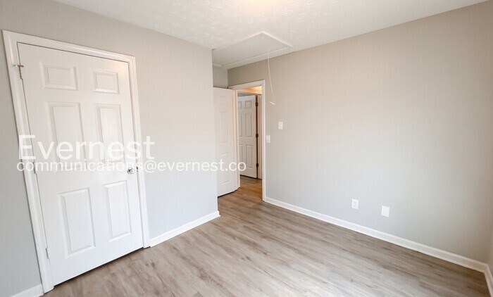 Building Photo - 3868 Leyland Dr