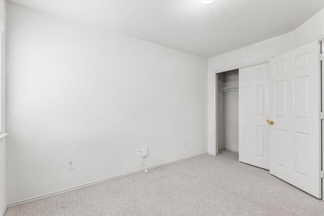Building Photo - 14513 Spearmint Tea Trail