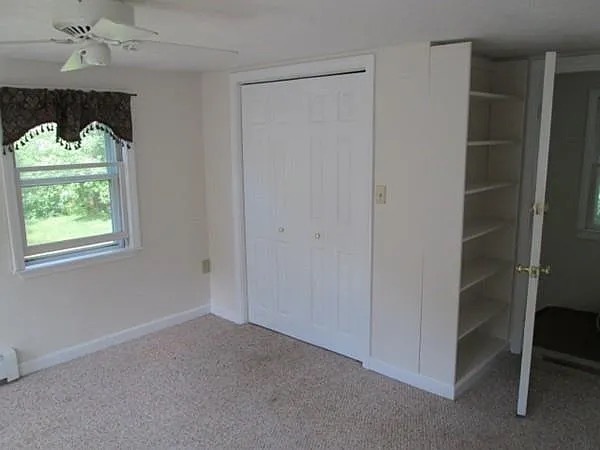 Bedroom 1 - 22 Lakeview Ave