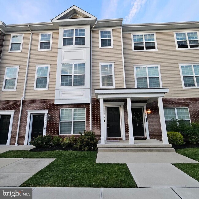 Building Photo - 107 Kramer Ct