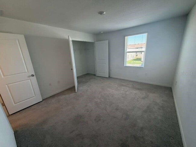 Building Photo - 2983 Skyline Lp