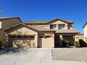 Building Photo - Spacious 5 bedroom home.