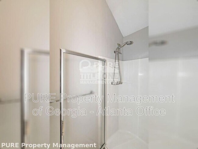 Building Photo - 52 E Boxwood Dr SE