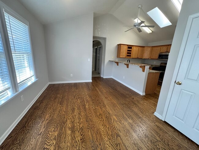 Building Photo - 1409 Cottage Dr NW