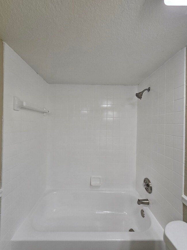 Building Photo - 1541 Windorah Way