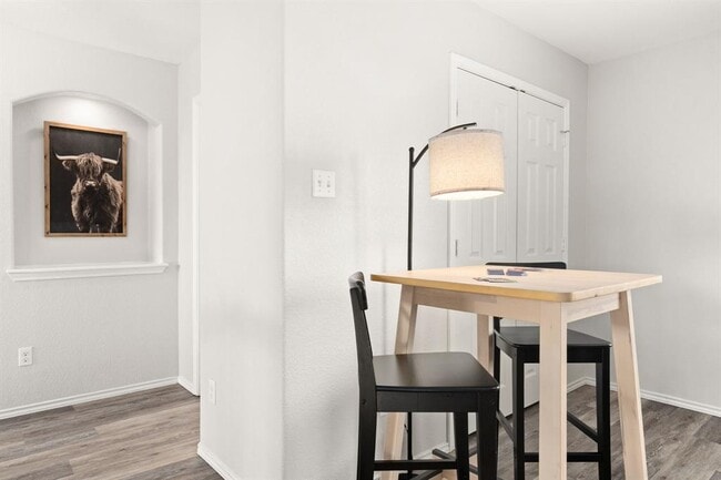 Building Photo - 6506 Ambrose Cir