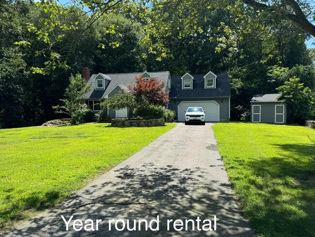 Year Round Rental - 7 Chadwick Dr