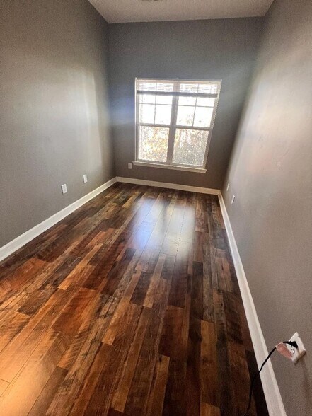 Building Photo - 16324 Redstone Mountain Ln