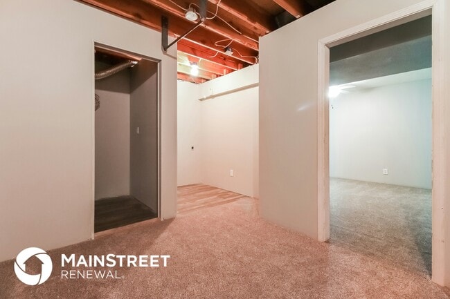 Building Photo - 711 Jesse Cir