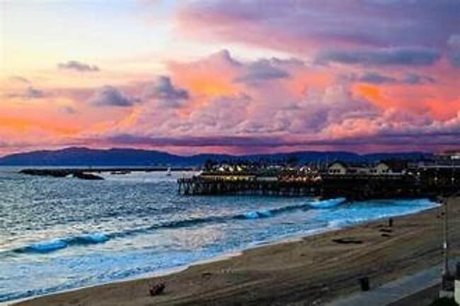 Building Photo - $2500 deferred move in discount.  3/4 mile to beach 3BR in Redondo Beach