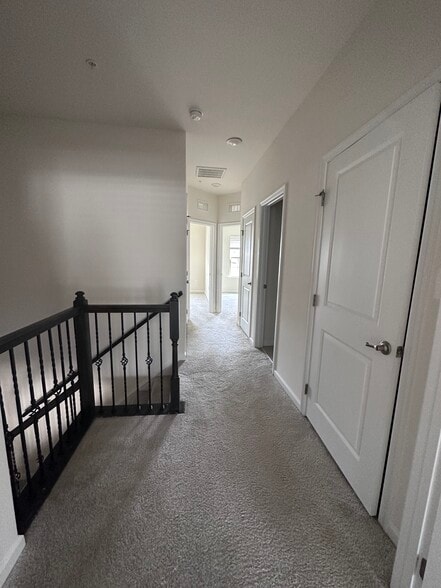 Building Photo - 6466 Walcott Ln