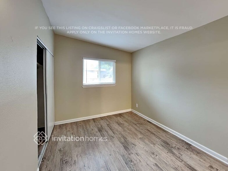 Building Photo - 12601 Mercer St